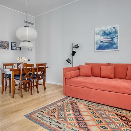 Joivy Lovely Apt, Easy Access To Centre Apartment Milano Ngoại thất bức ảnh