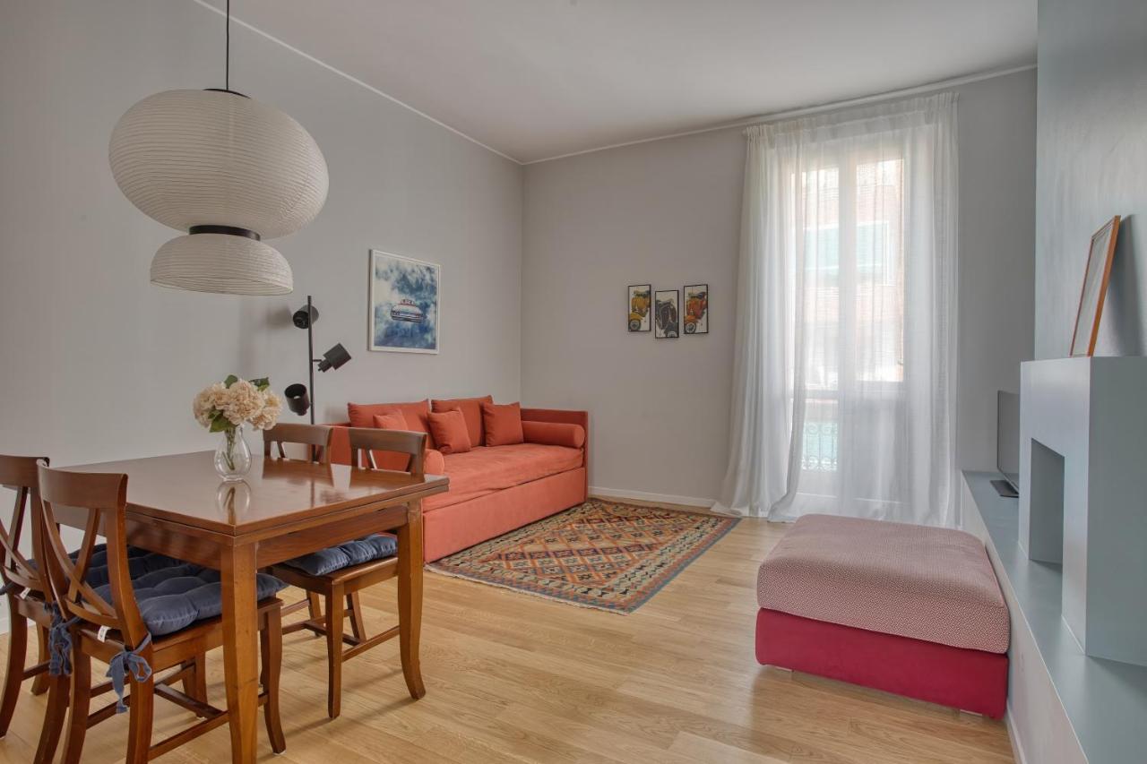 Joivy Lovely Apt, Easy Access To Centre Apartment Milano Ngoại thất bức ảnh